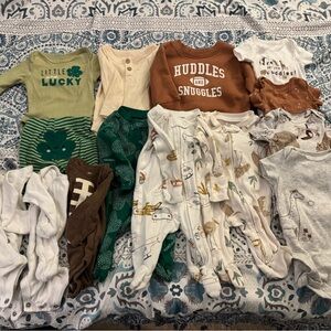 13-piece newborn baby boy bundle